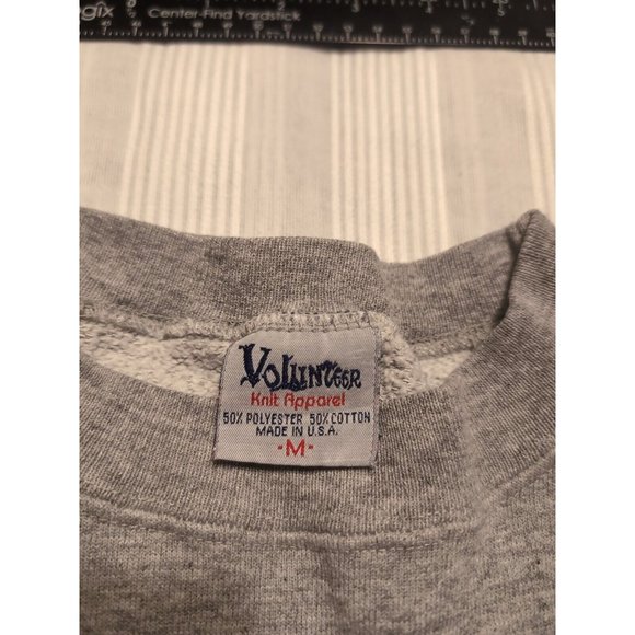 Volunteer Knit Apparel Gray Sweatshirt Vintage Size M Wolves Native American - Picture 8 of 8
